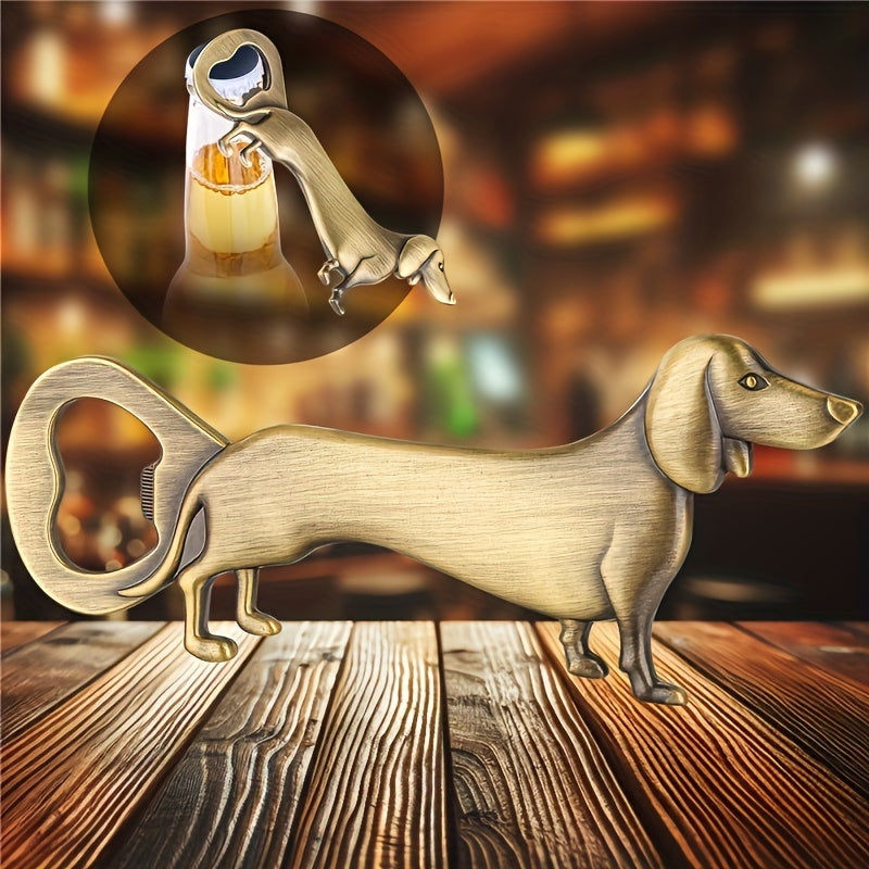 Un abridor de botellas con forma de perro salchicha con forma de golden retriever, una herramienta para abrir botellas de cerveza en restaurantes y cocinas domésticas.