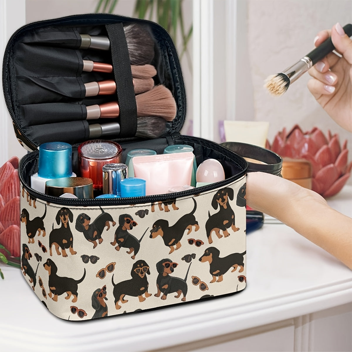 1pc Dachshund & Cat Pattern Handbag Cosmetic Bag, Portable Travel Makeup Organizer with Brush and Accessory Storage, Large Capacity Toiletry Case, Cute Fashionable Polyester Makeup Pouch