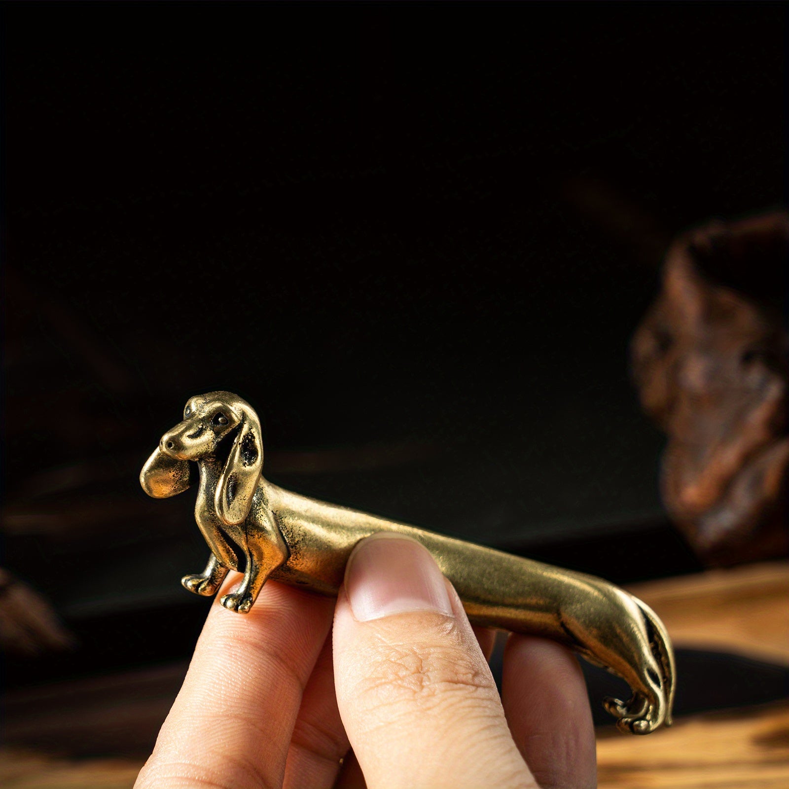 1PC Vintage Solid Brass Miniature - Delicate Dachshund Desk Ornament for Pet Enthusiasts - Exquisite Collectible and Home Décor Accent (Dachshund)