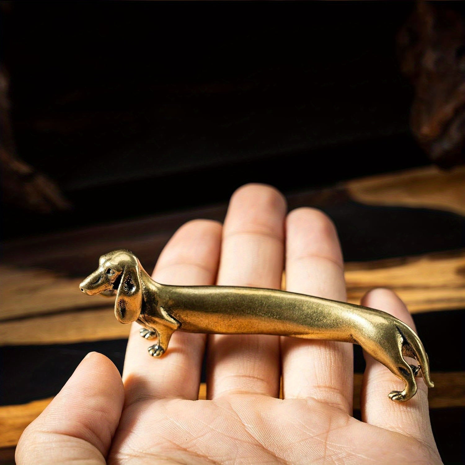 1PC Vintage Solid Brass Miniature - Delicate Dachshund Desk Ornament for Pet Enthusiasts - Exquisite Collectible and Home Décor Accent (Dachshund)