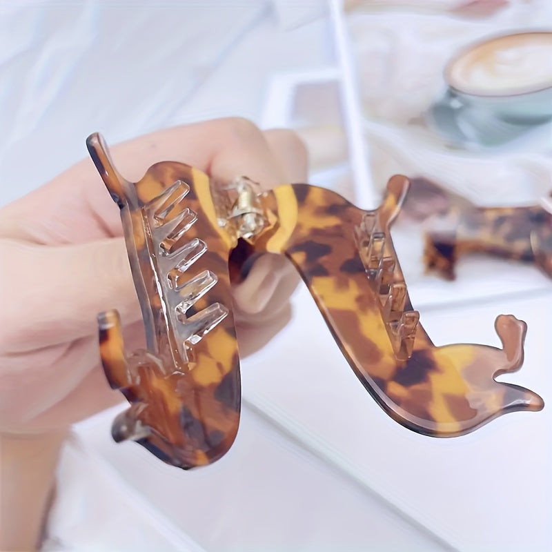 Cute Dachshund Puppy Shaped Hair Claw Clip, Large Size, Non-Slip Strong Hold, Suitable For Women Wear