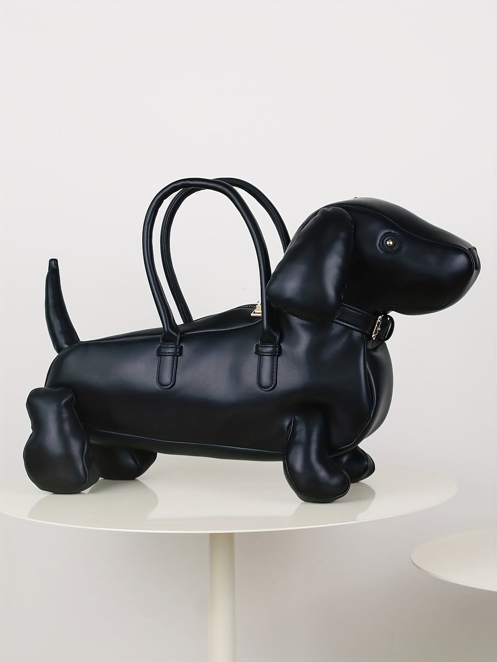 2024 New Fashionable Cartoon Dachshund Dog Handbag - Lightweight, Large Capacity, Soft PU Leather, Zip Closure, Polyester Lining, Guards on Edges, Made in Guangzhou