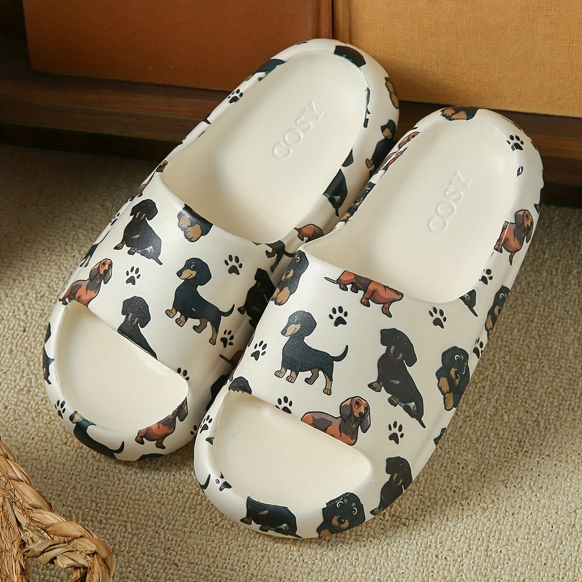 Lightweight Design] Women's Cute Dachshund Print Slides - Soft, Comfortable, Non-Slip EVA Indoor & Bathroom Slippers, Lightweight Animal Design for All Seasons